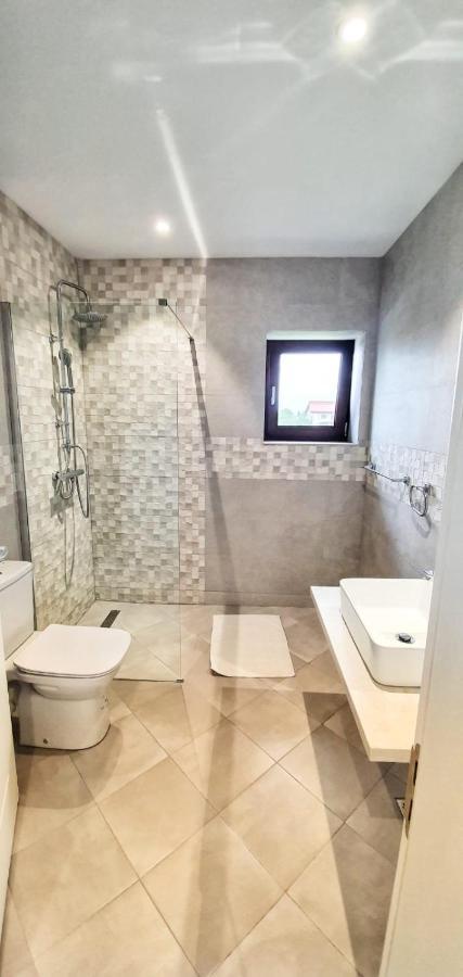 Casa Cochilia - Camera Privata In Localitatea Тузла Екстер'єр фото