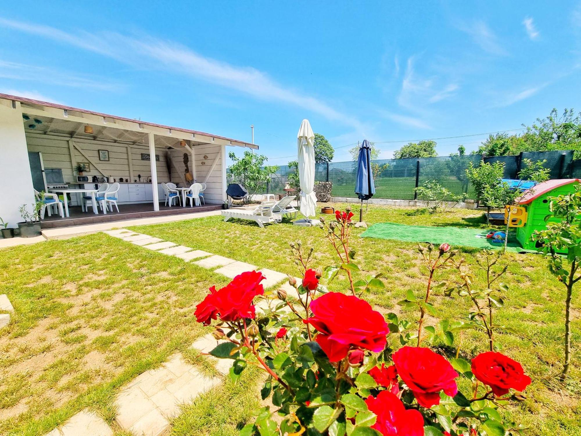 Casa Cochilia - Camera Privata In Localitatea Тузла Екстер'єр фото